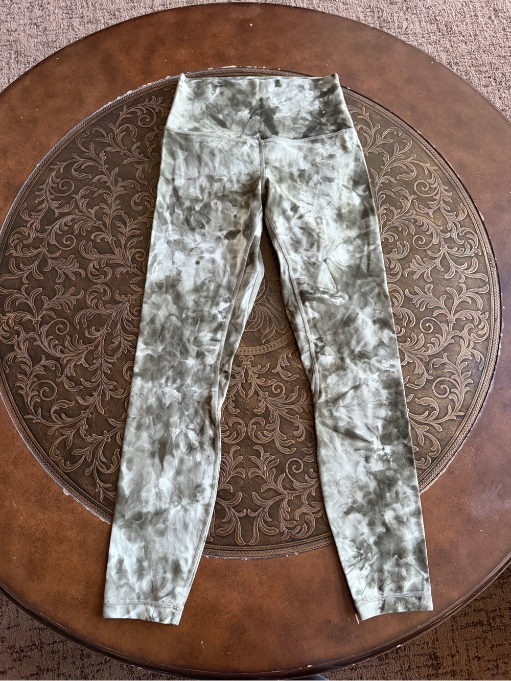 Tie-Dye Olive Green lululemon Align 25” unlined legging.